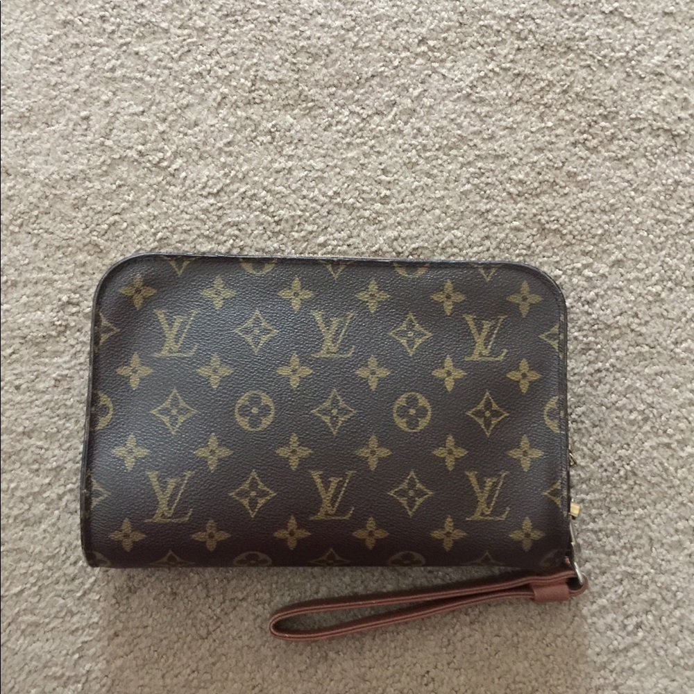 LV Orsay clutch